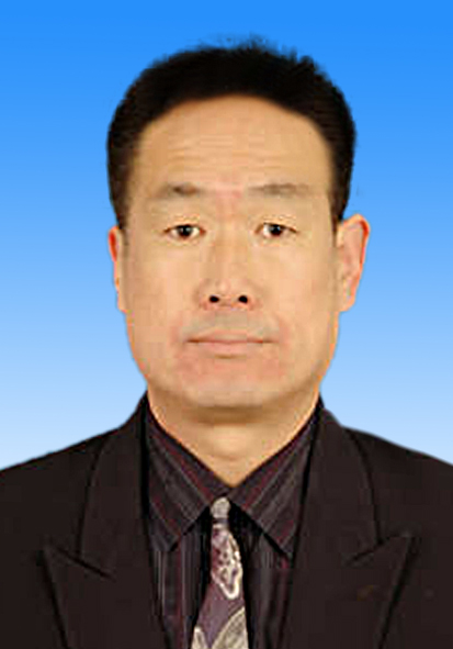 郭长杰 蓝底2.jpg